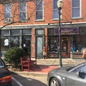 Amber's Antiques and Eclectic Treasures/Amber's Hygge Hus